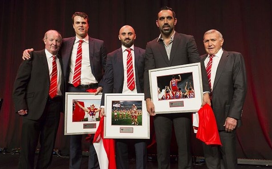 Melbourne celebrates Swans legends