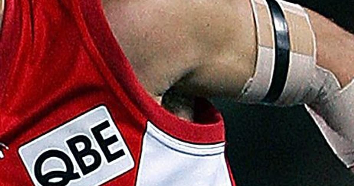 Swans to wear blacks armbands Swans to wear blacks armbands