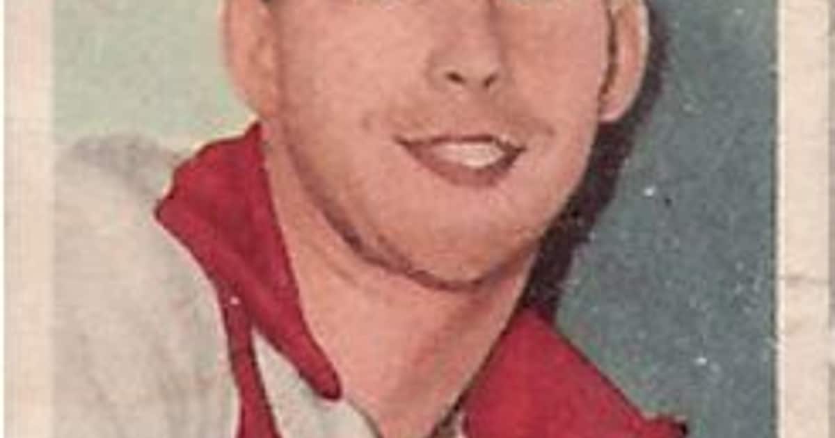 Swan Songs with Max Oaten