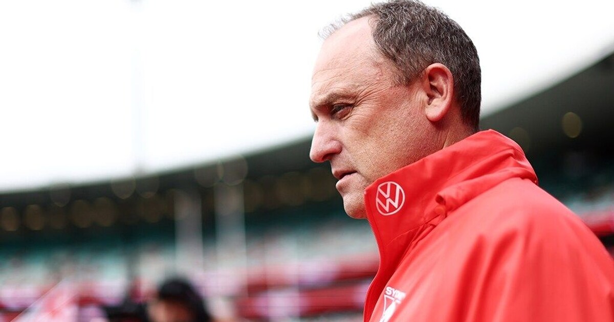 Round 10 Team Selection Presented By Qbe